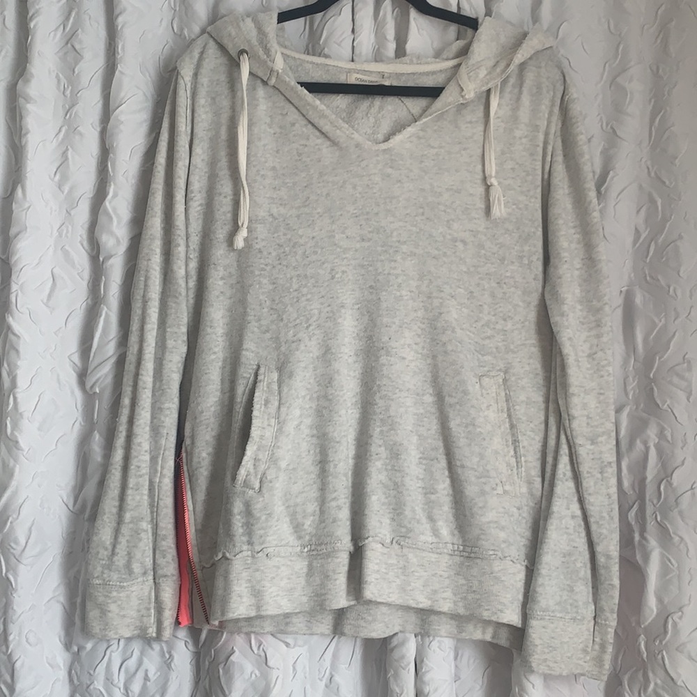 Side zip hoodie